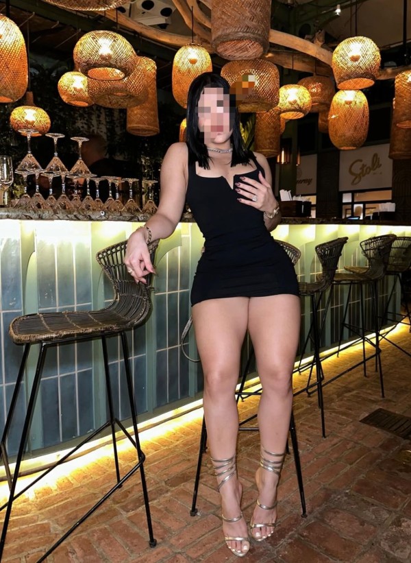 Rebeca tu acompañante ideal