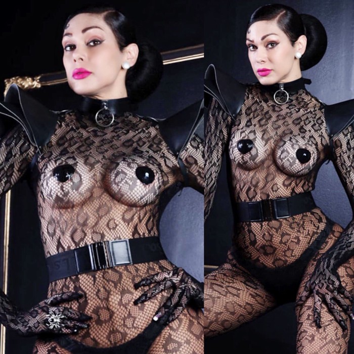 SOLO ESTOY DISPONIBLE PARA HACER SHOWS POR WEBCAM.