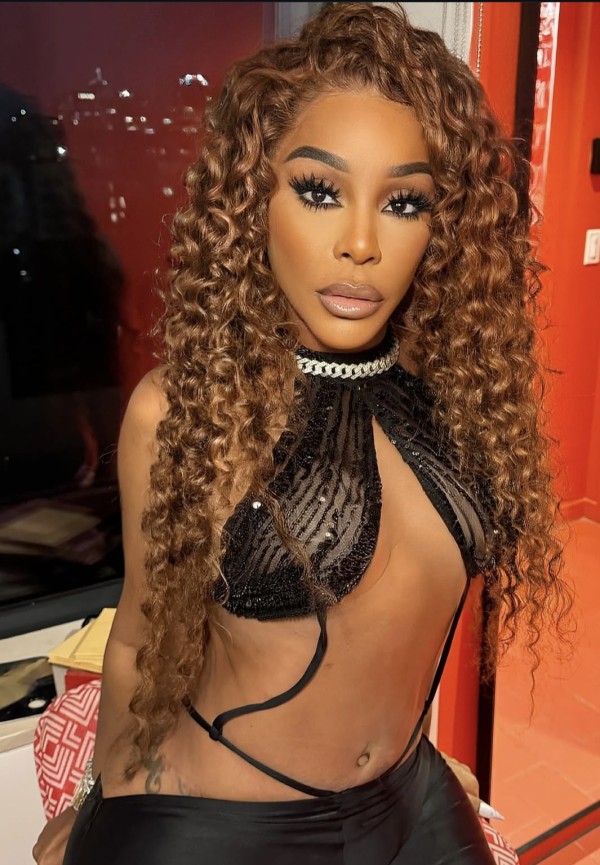 Morena con esbelta figura guapísima torre nueva motril