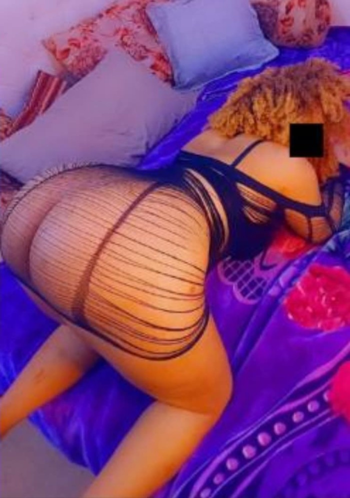 Madurita marchosa buen follo fiesta max discrecion