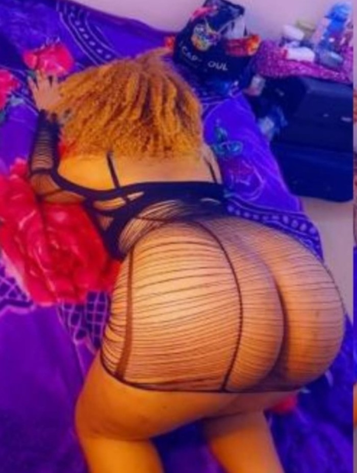 Madurita marchosa buen follo fiesta max discrecion