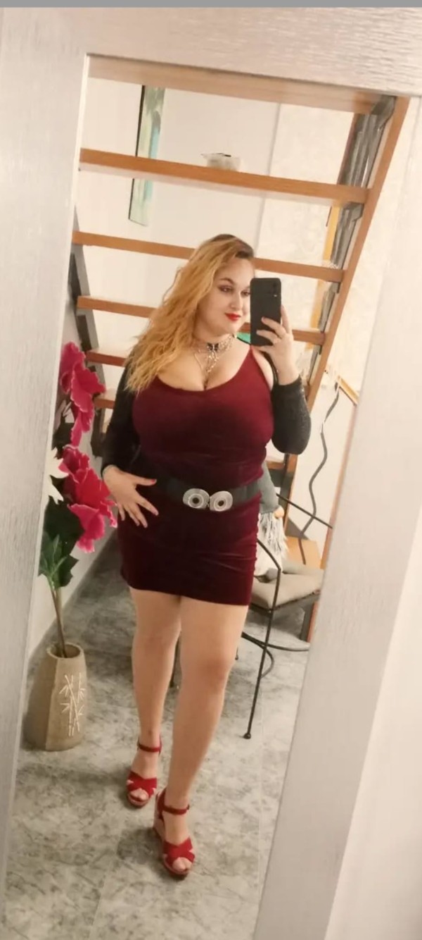 Española video llamadas muy interesantes 24h