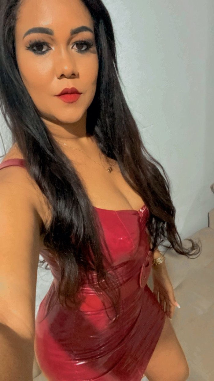 Paula Brasilena Nueva y Almeria El Zapillo
