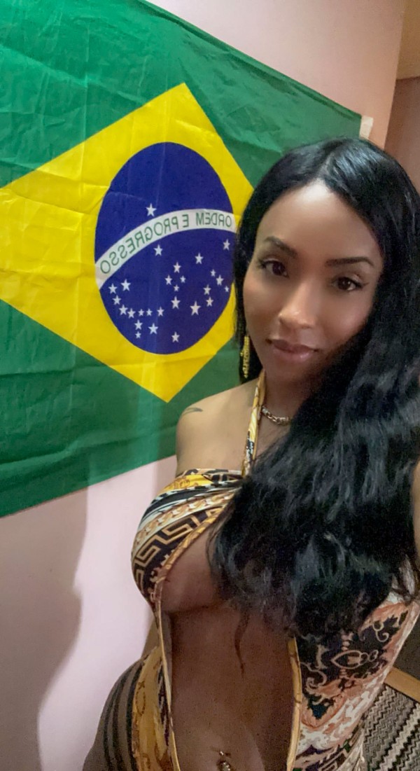 NO24h TRANS  BRASILEÑA ACTIVAZA  FIESTERA FOTOS ACTUALES VIVO SOLA