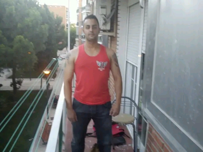 Canario pasivo súper vicioso