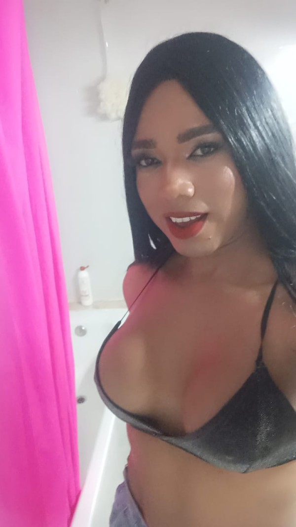 Kim morena con gran sorpresa X X L