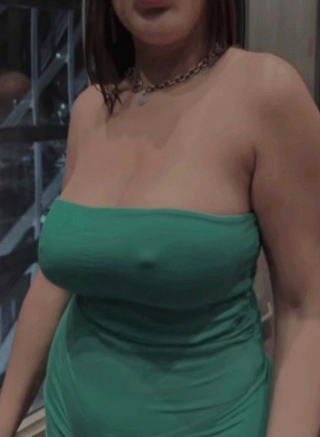 ELEGANTE MADURA MASAJISTA EN PARÓ DESPLAZÓ PARTICU