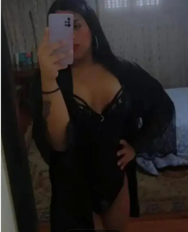 Fiestera a tope te invito a copa 24 hora sin limit