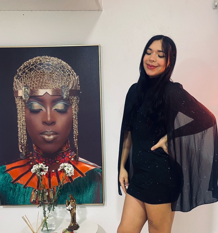 UNA CHICA TRANS CALIENTE Y LISTA PARA EL PLACER