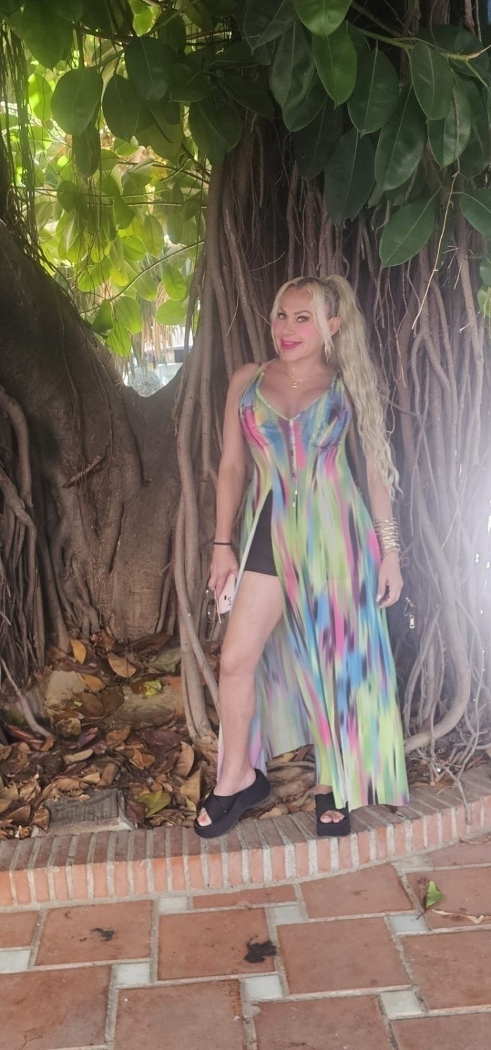 Satisfacción al 100 % con la mejor trans de Granad