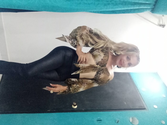 Satisfacción al 100 % con la mejor trans de Granad