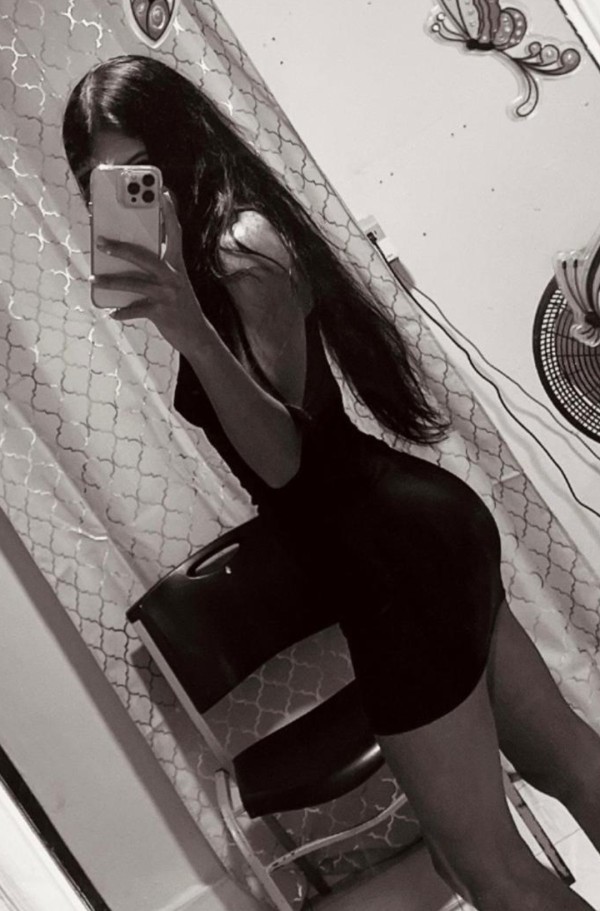 COLOMBIANA DE LUJO CON GANAS DE CONOCERTE