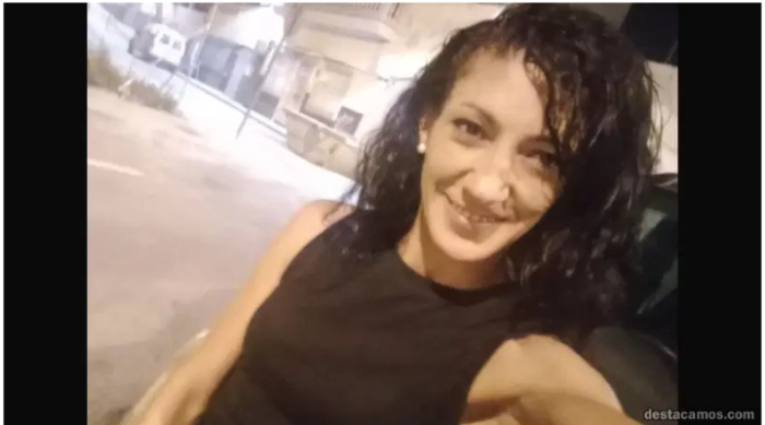 Morenita morbosa fiestera CERCA D LA ROMANA