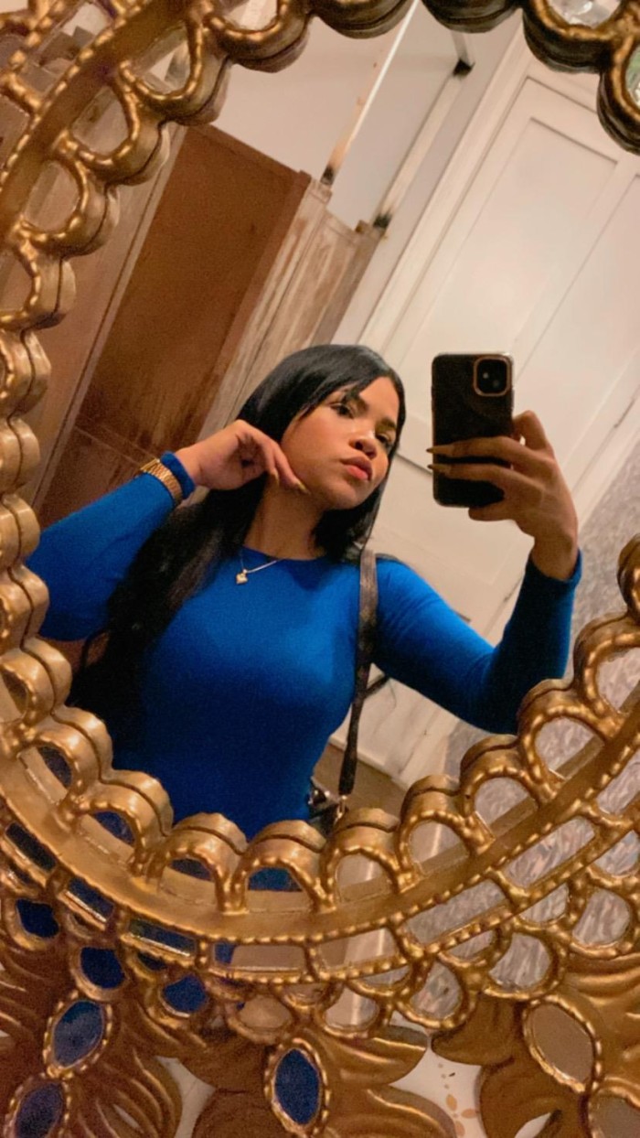 (I) LATINA SUPER COMPLACIENTE Y COMPLETA