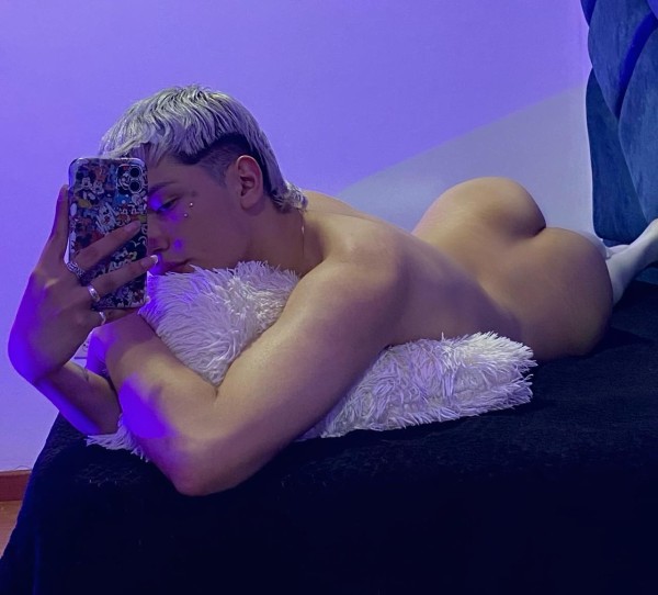 CRISTIAN 643176930, LATINO INSACIABLE Y MUY ARDIEN