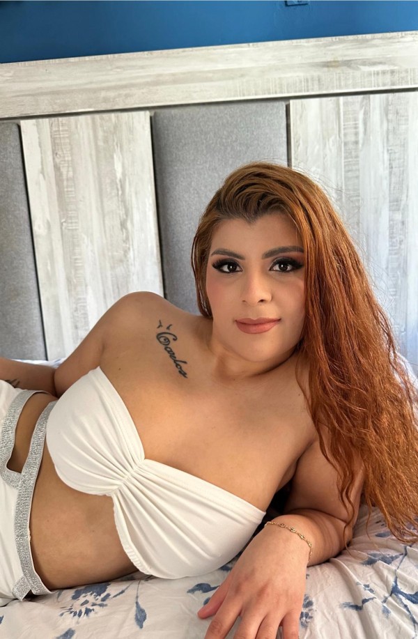 CHICA COLOMBIANA DE LUJO CURIOSA Y SUPER DULCE