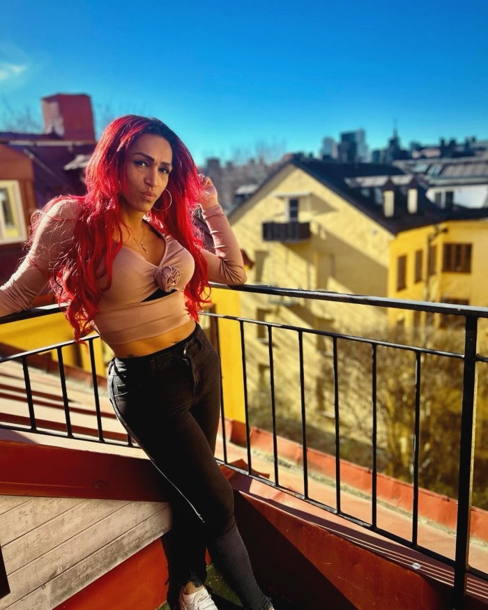 VEN A DISFRUTAR DE MI COMPAÑIA, KARINA CHICA TRANS