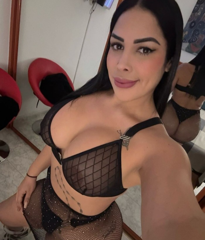 Venezolana preciosa fotos reales