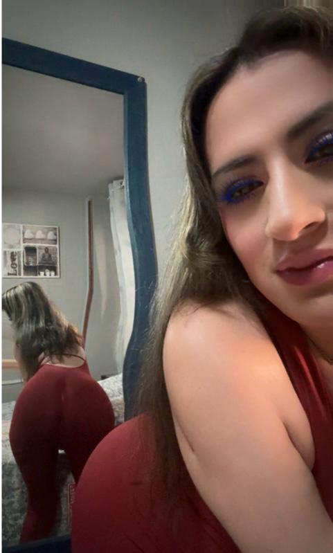 Ivon muy guarra en la cama