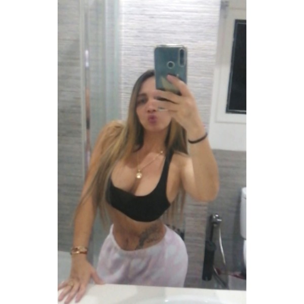 RUBIA EXOTICA DEPORTISTA Y FIESTERA UNA COLOMBIANITA EN TU CIUDAD