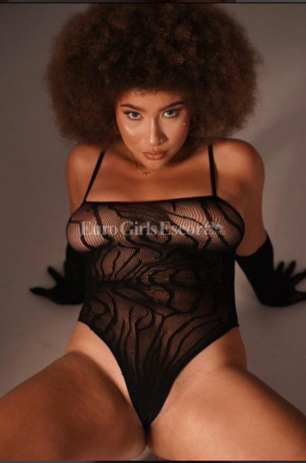 NOVEDAD EN RUBI SENSUAL SEXY Y MORBOSA