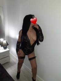 RECIEN LLEGADAS   SOMOS DOS PRIMAS. tenemos sitio a ogesor