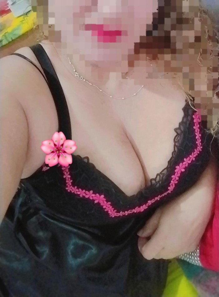 Señora amable con clase muy sensual