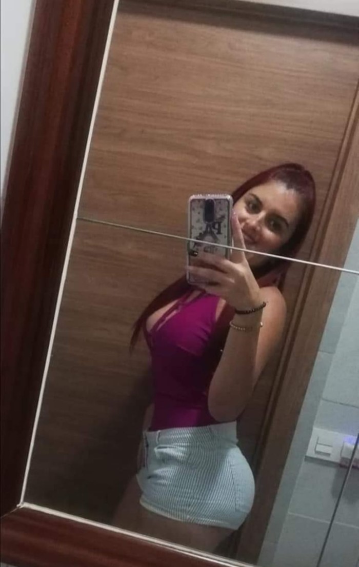 FIESTERA CACHONDA