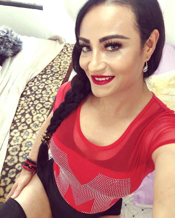 DISPONIBLE EN LEÓN ACTIVA Y PASIVA BESOS DE LENGUA