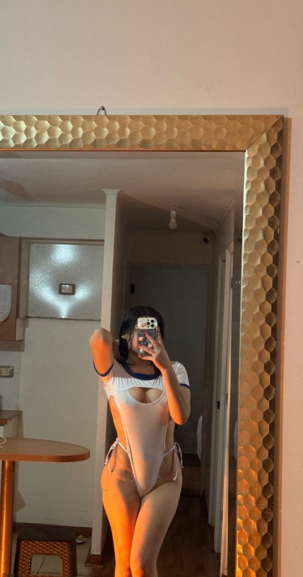 Por Torrevieja me encanta el buen rollo sin prisas soy todo lo que buscas