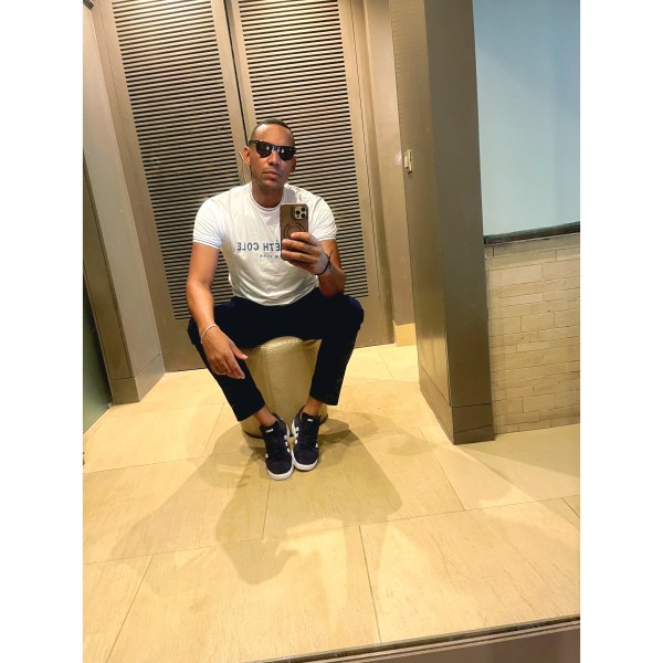 Chico de compañía en   Blanes