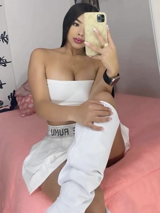 Madrileña de cuerpo espectacular NOVEDAD RICO RICO