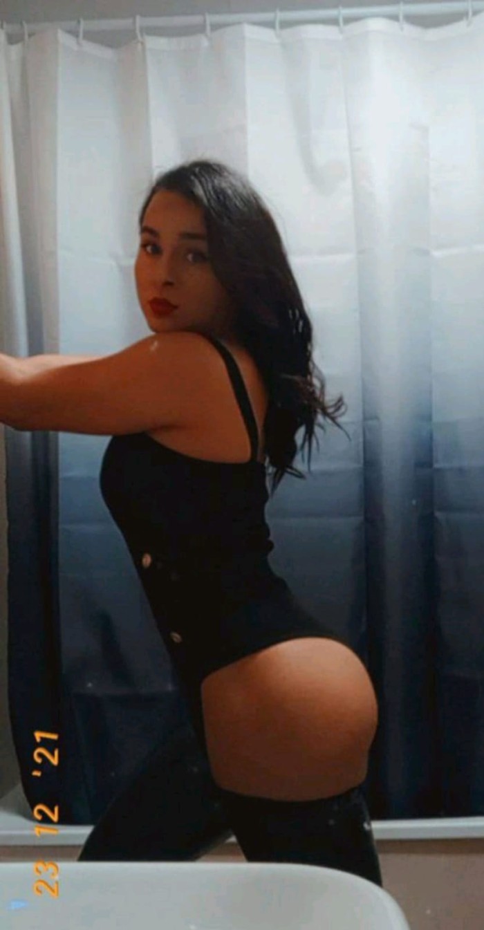 Carolina Chica Trans Jovencita Sexy Garganta profu