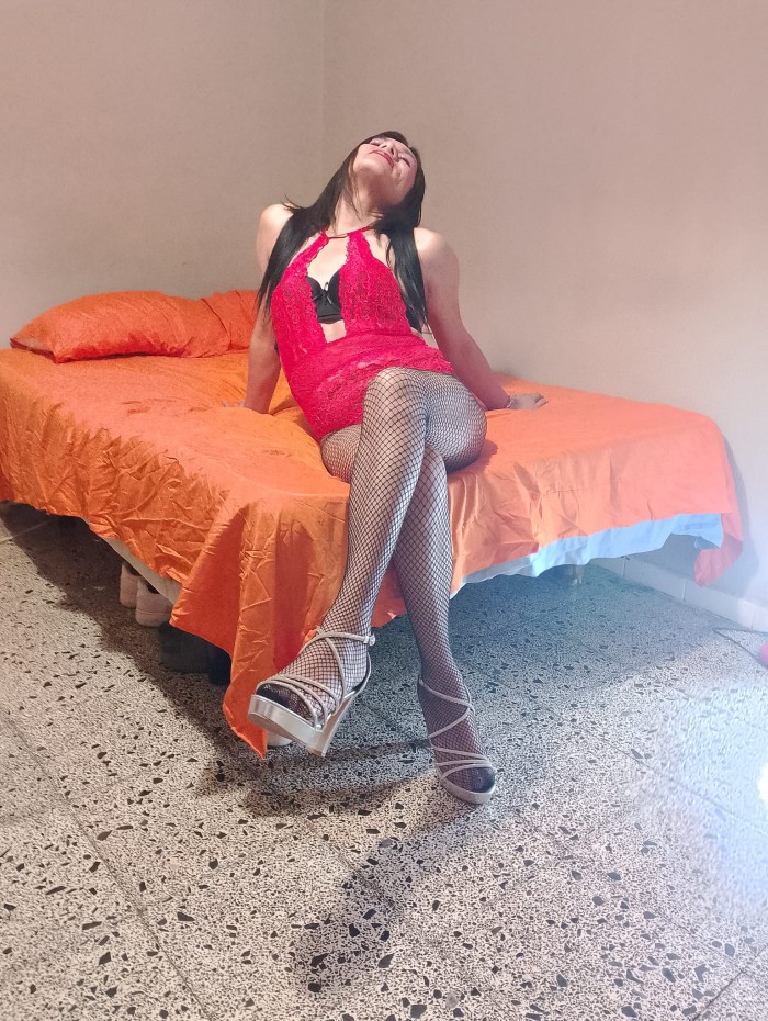 La bella jade nueva en Móstoles disponible ahora salidas hotel domicilio