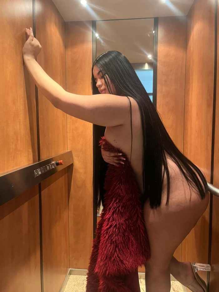 HERMOSAS LATINAS EN ELCHE … SALIDAS