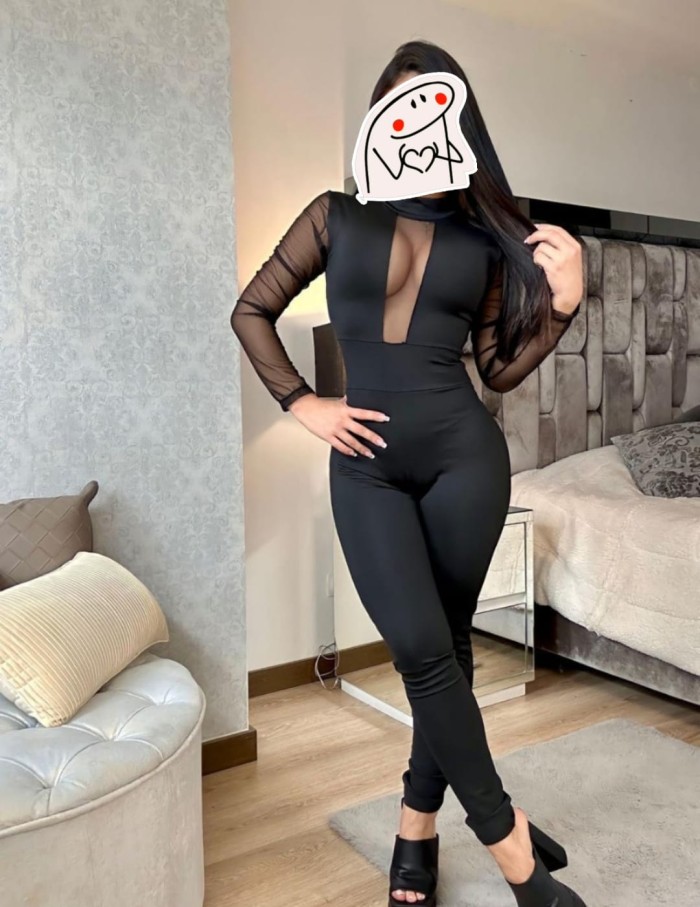 Totana sarita brasileña cariñosa educada discreta