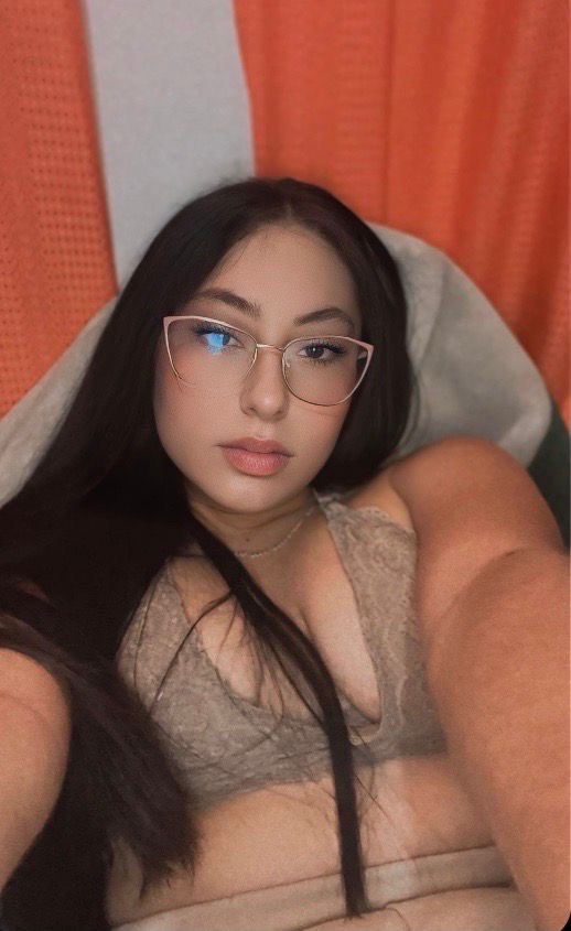 NOVEDAD EN ZARAGOZA JOVENCITA RECIÉN LLEGADA