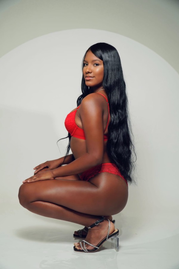 Menceyes 116, Sara 19Años, Venezolana.