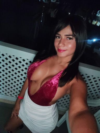 KAREN JOVENCITA LINDA GUAPA !!!