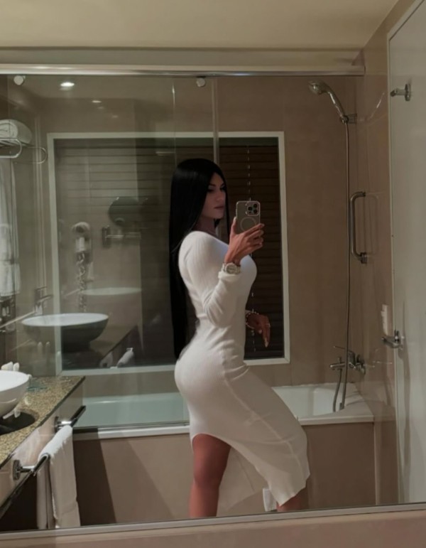 FERROL RECIÉN LLEGADA A TU CIUDAD LA REYNA DEL FRANCÉS  AL MATURAL