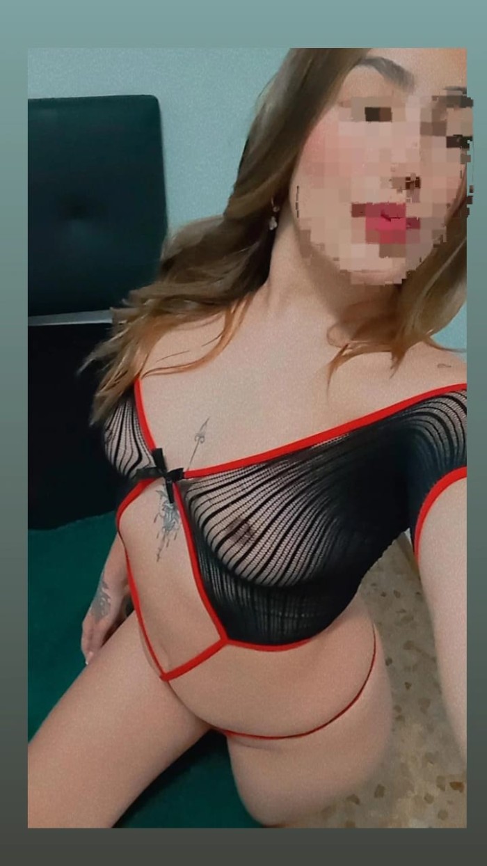 AMANTE PERFECTA IMPLICADA Y SIN LIMITES.. SALIDAS