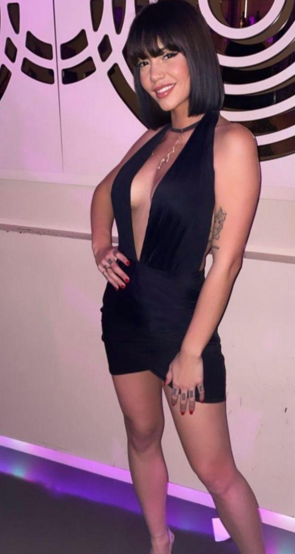 Andrea,española guapa,brillante,baby gold!!