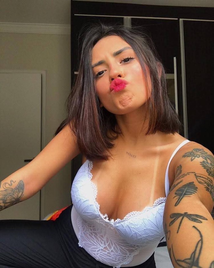 Johana 23 años ven lo pasamos rico