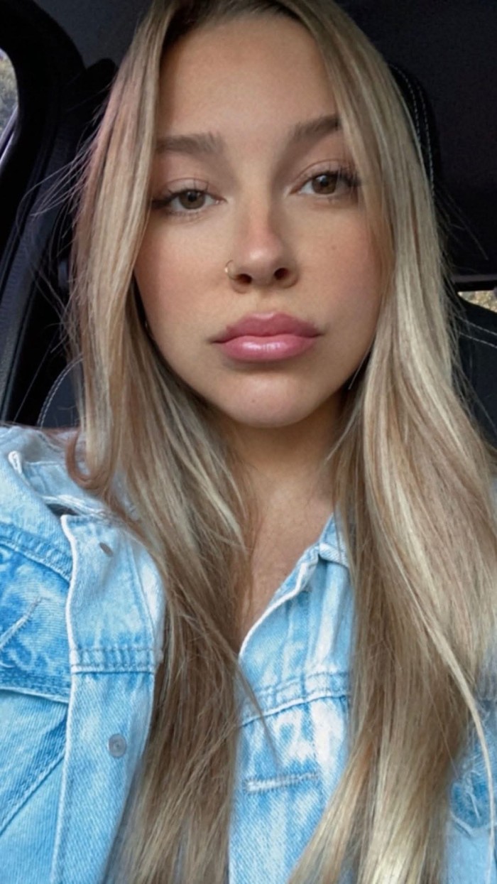 Michelle, 19 años nueva en la zona