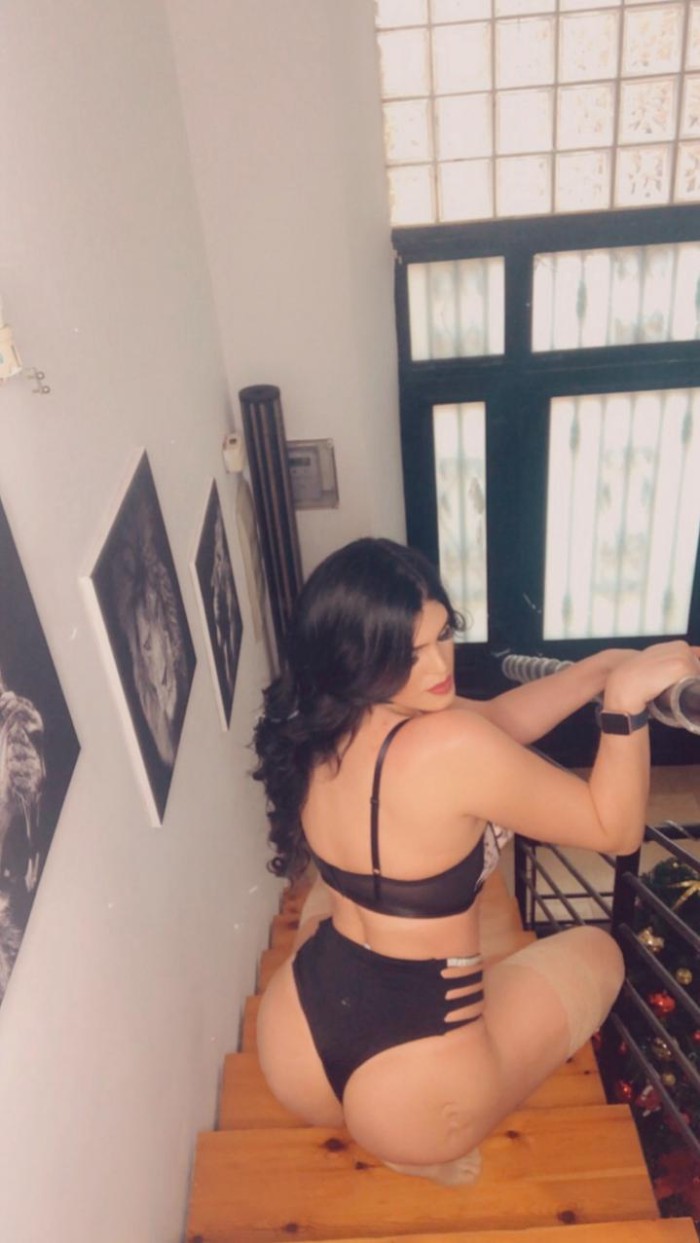 NOVEDAD EN VALENCIA TRANS FIESTERA SUPER DIOSA. SE