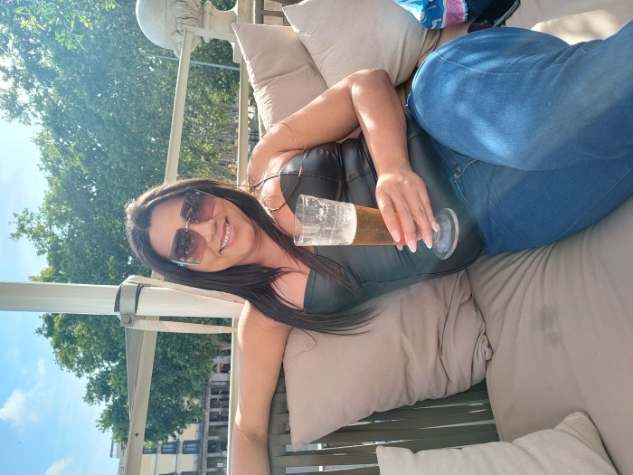 Morena latina fogosa y XxX disponible en Bilbao ya