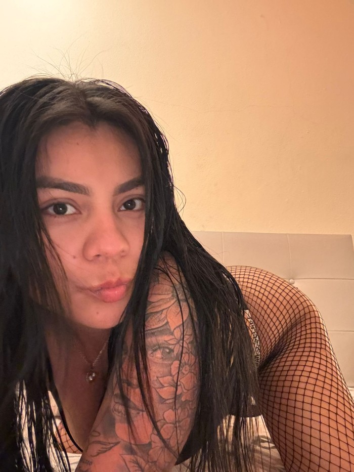 COQUETA Y FEMENINA NOVEDAD EN VIA JULIA