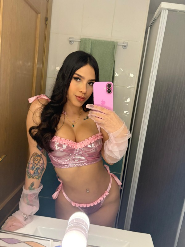 VALERIA compañante de Lujo en Ibiza