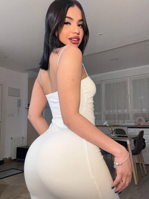 aleska Acompañante de Lujo en Ibiza