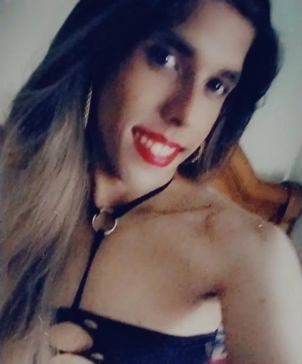 Chica trans guapa  rubia alta  maja dispuesta disponible 24/7